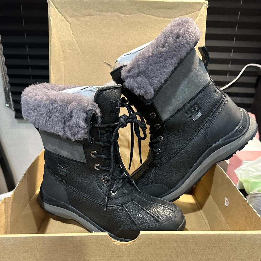 UGGs Adirondack III Black Women’s 8